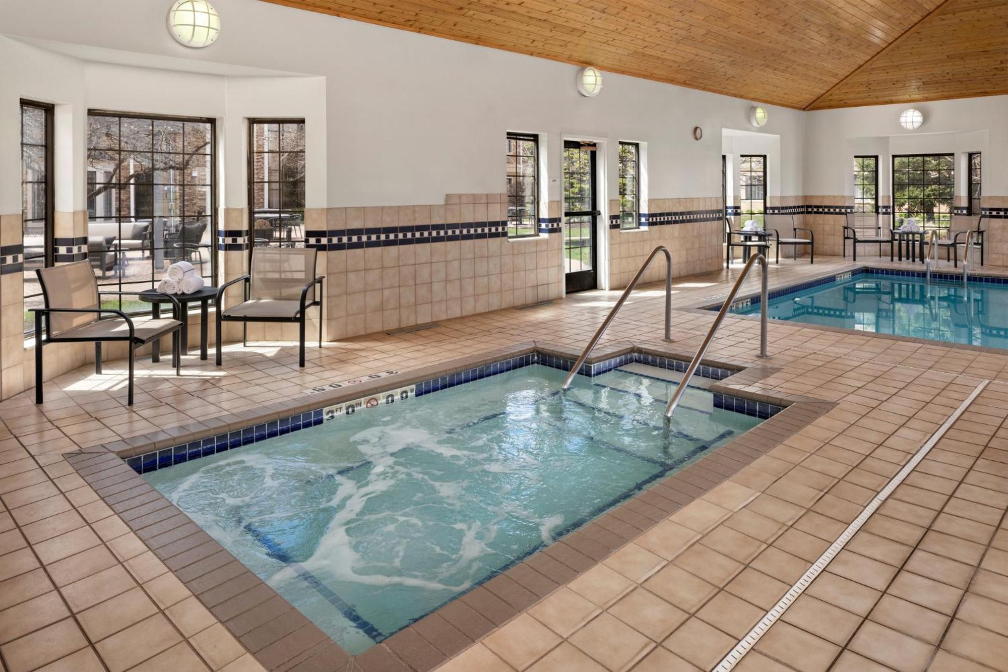 Staybridge Suites Minneapolis-Maple Grove By Ihg Εξωτερικό φωτογραφία